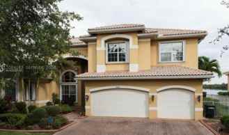 4607 Sw 195th Ter - Photo 1 of 1