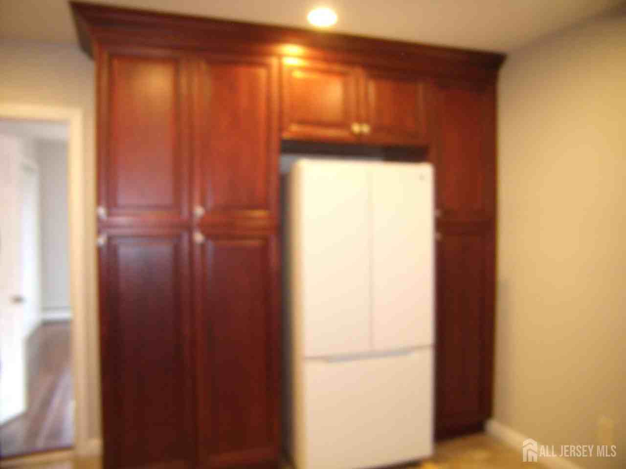 55 Gurley Rd - Photo 4 of 14