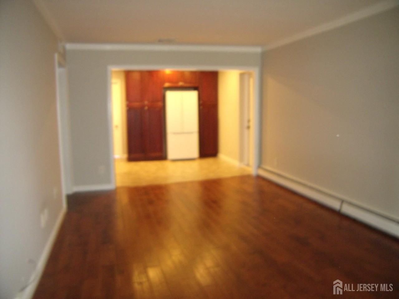 55 Gurley Rd - Photo 5 of 14