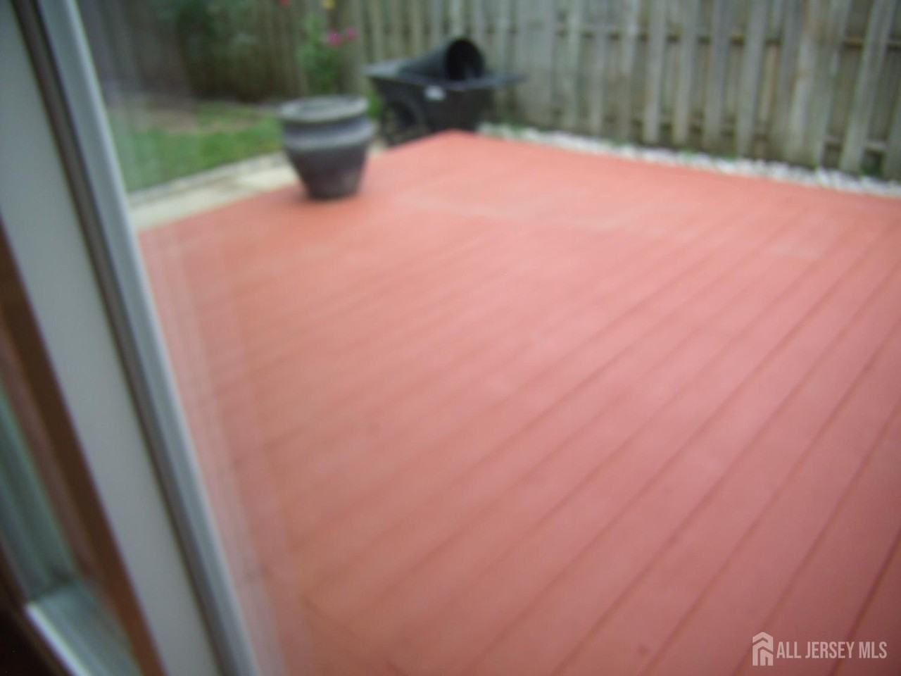 55 Gurley Rd - Photo 7 of 14