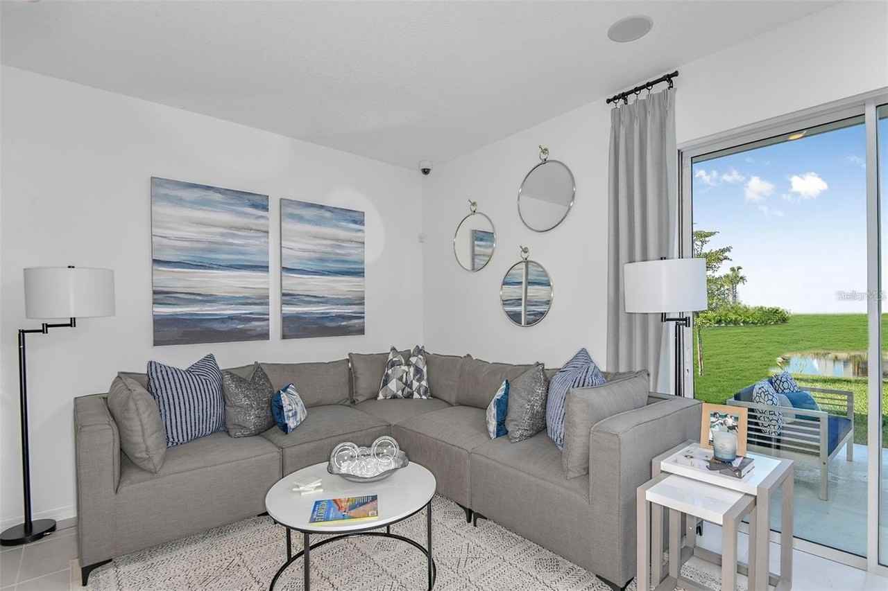 5757 Haven Ter - Photo 4 of 23