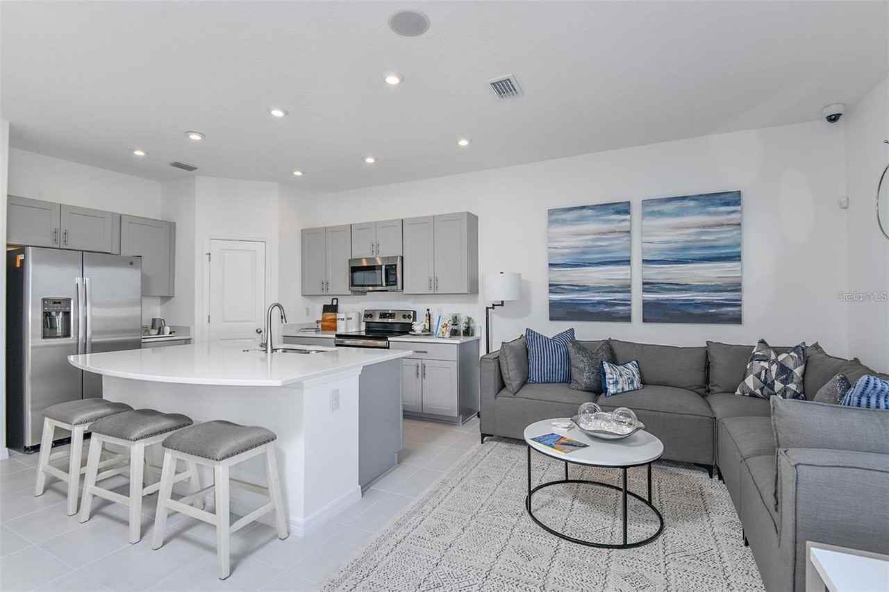 5757 Haven Ter - Photo 6 of 23