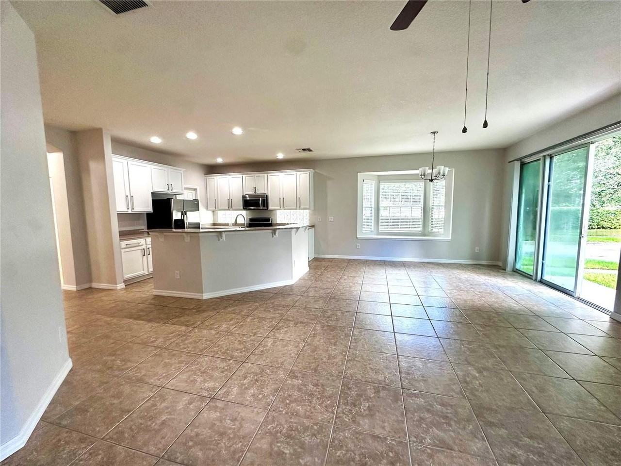 8107 Northlake Pkwy - Photo 3 of 25