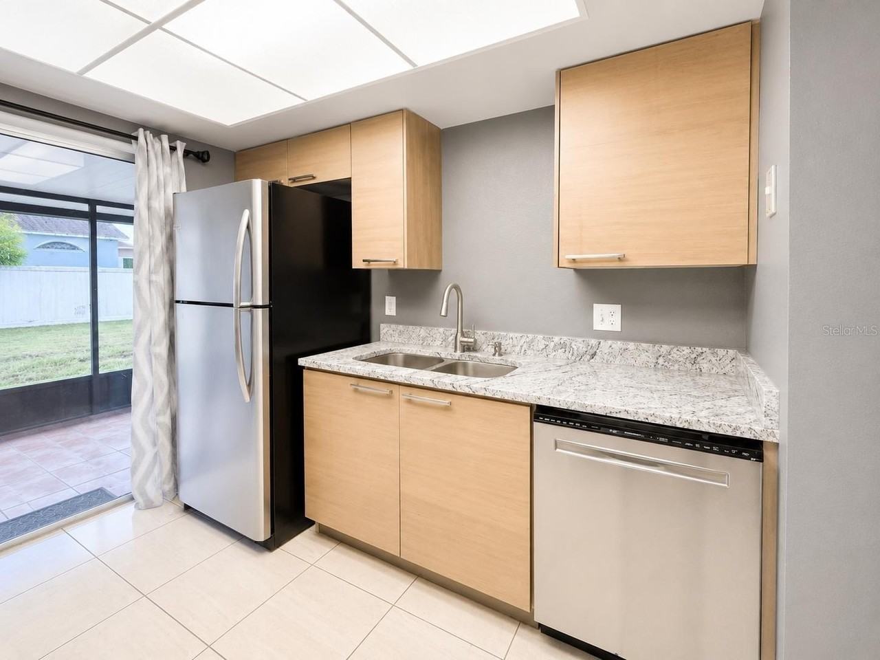 43 W Las Palmas Way - Photo 6 of 24