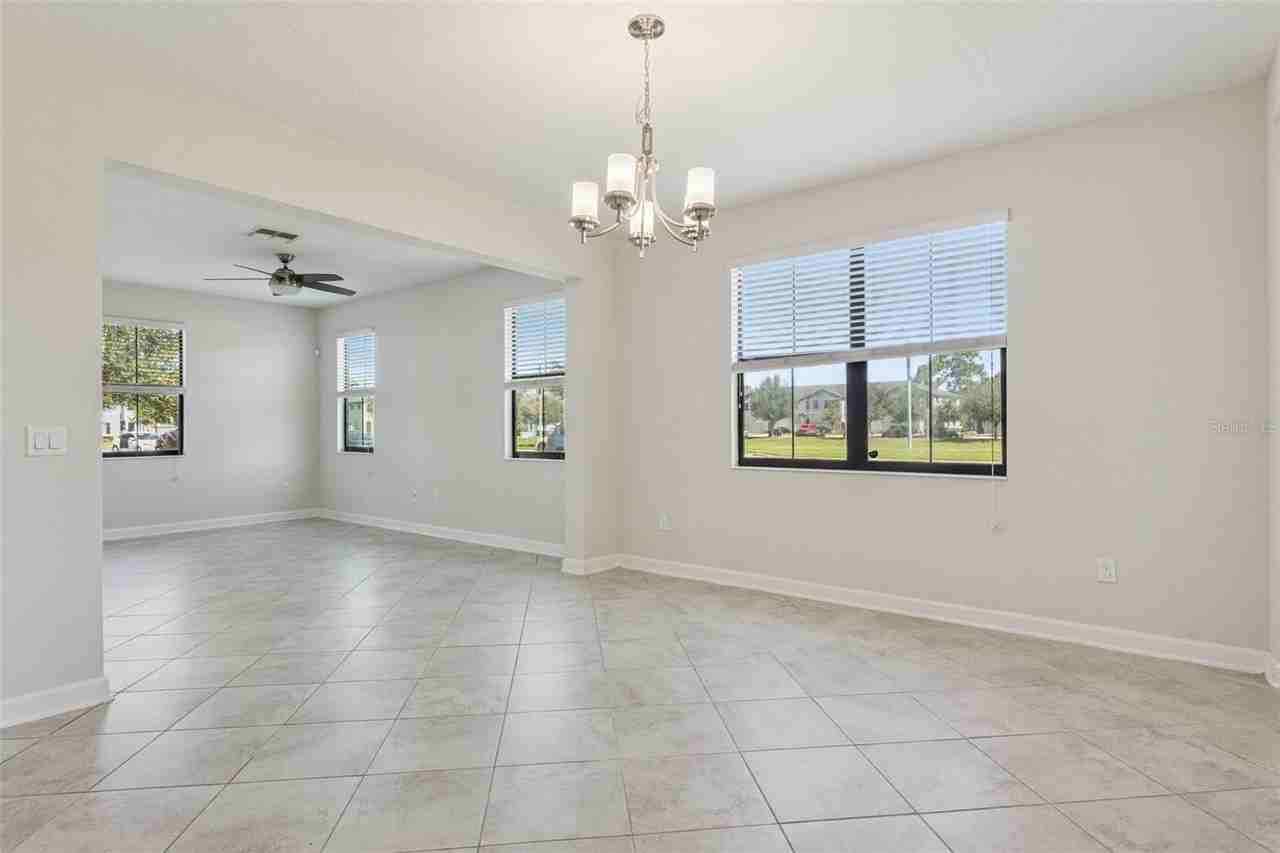 11433 Whistling Pine Way - Photo 6 of 35