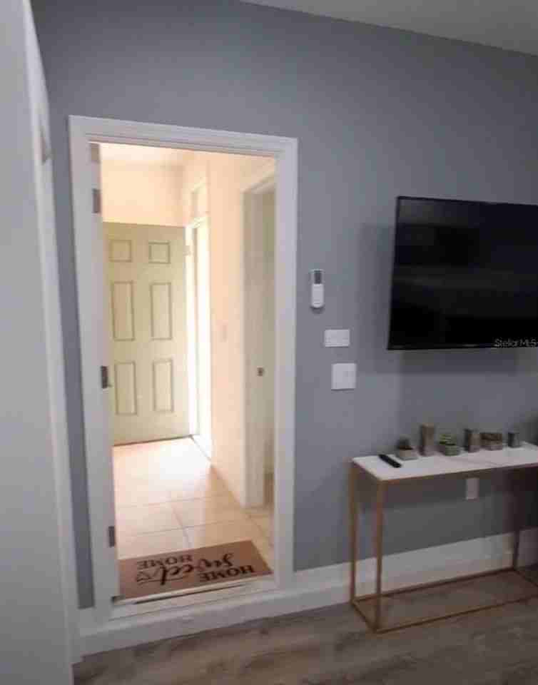 335 Gina Ln - Photo 3 of 19
