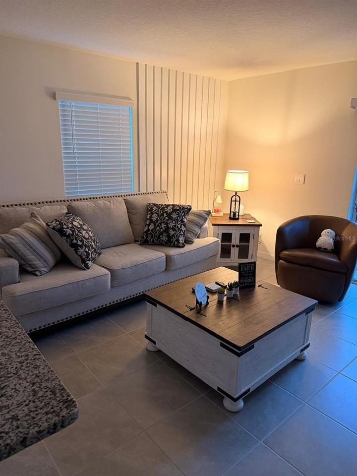 2946 Brie Hammock Bnd - Photo 4 of 20