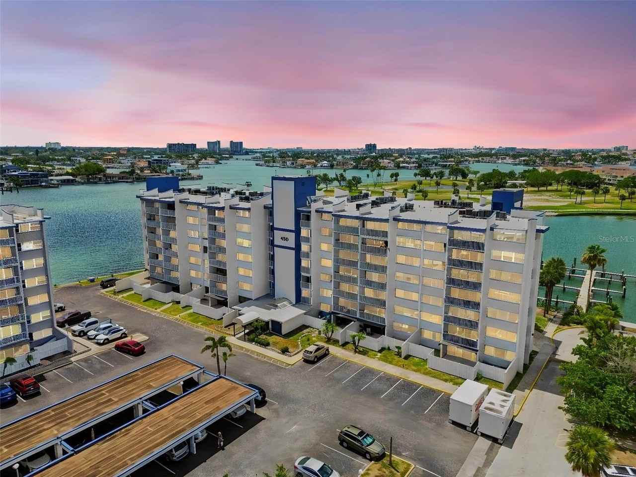 450 Treasure Island Cswy #106