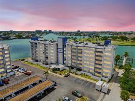featured image of 450 Treasure Island Cswy #106