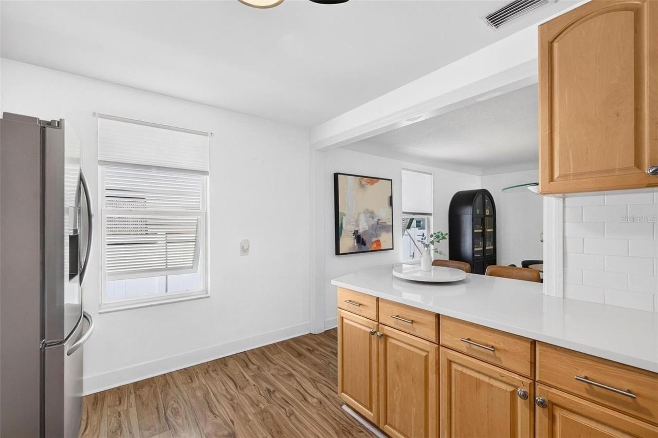 2710 16th Ave N - Photo 6 of 34