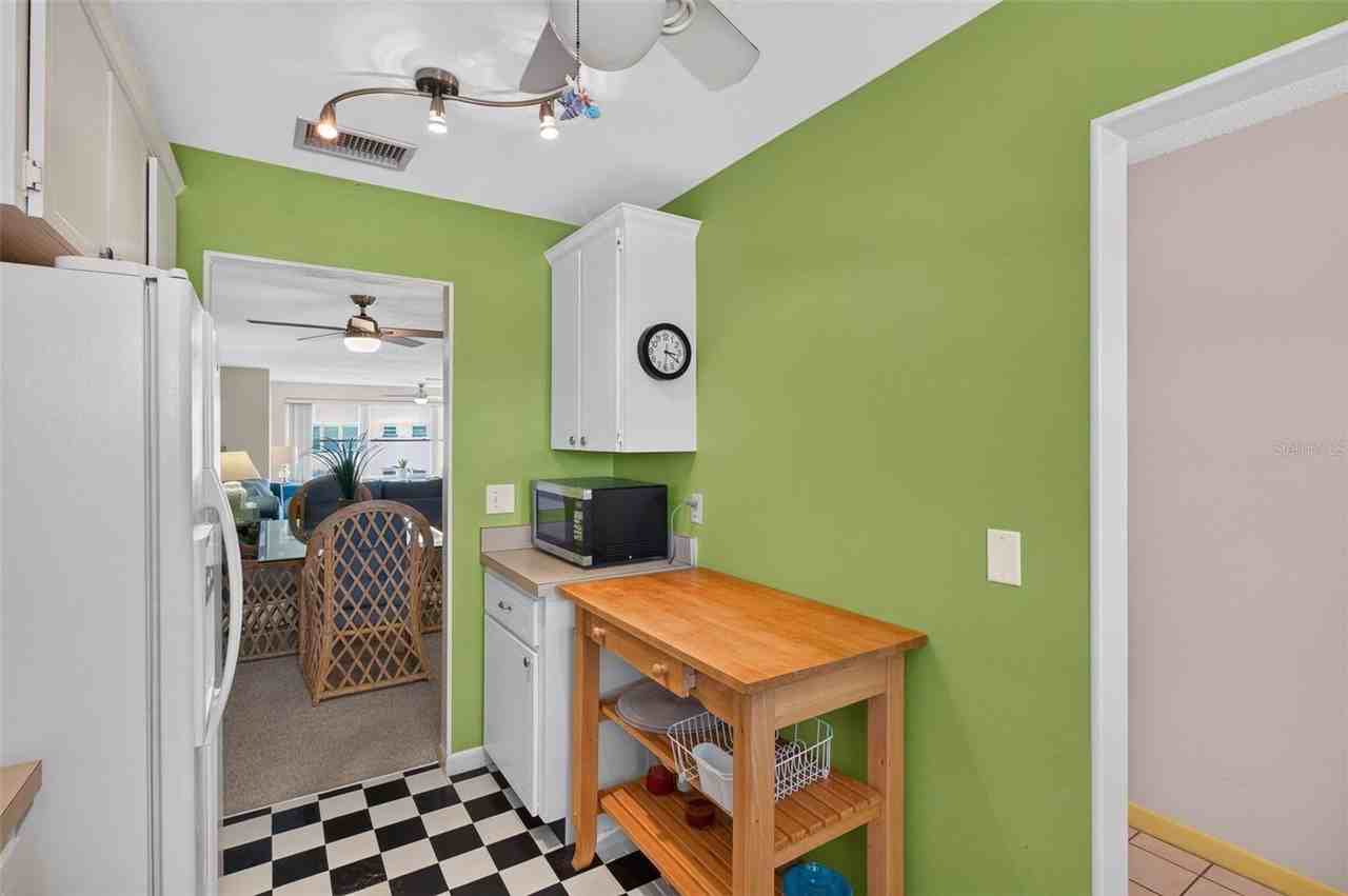 2850 59th St S #314 - Photo 7 of 45