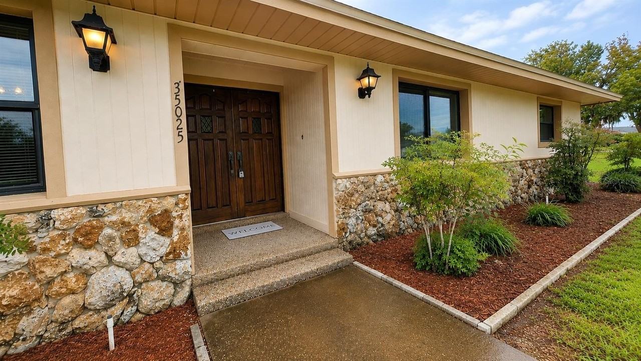 35025 Raintree Dr - Photo 6 of 50