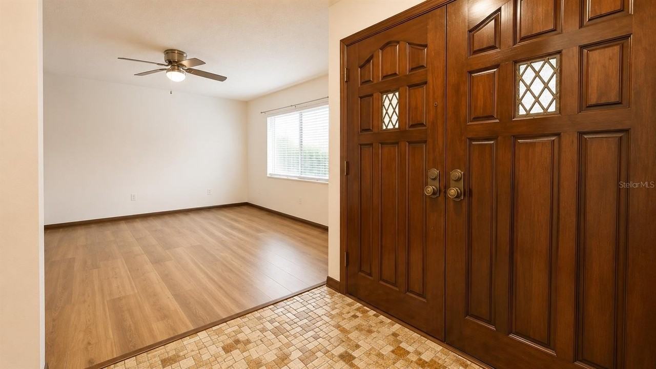 35025 Raintree Dr - Photo 7 of 50
