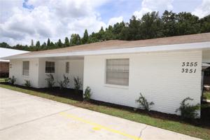featured image of 3255 Bloomingdale Villas Ct