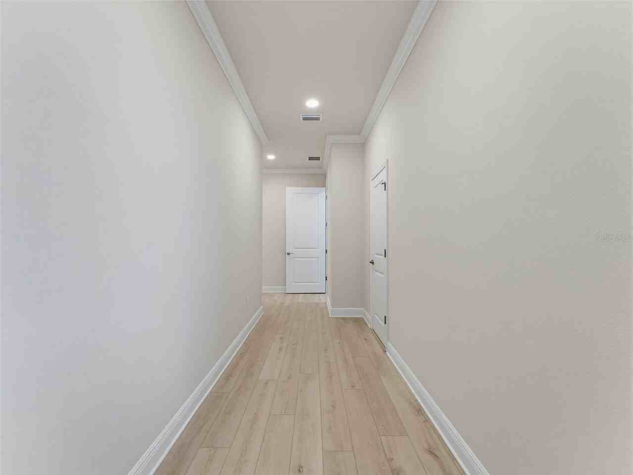 2525 Mario Way - Photo 6 of 50