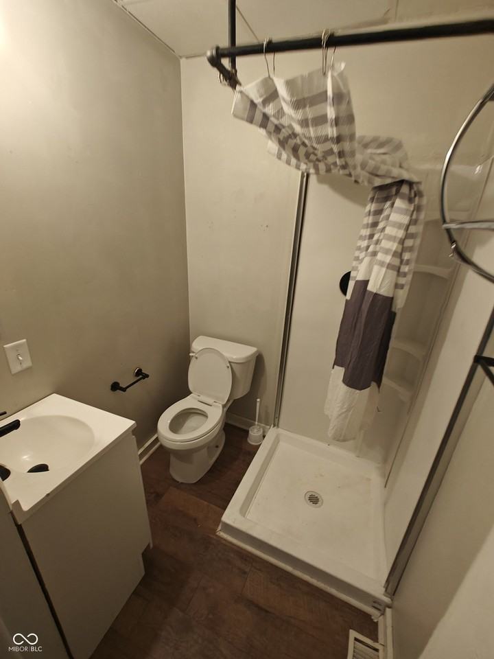 108 W Pennsylvania St #A - Photo 2 of 14