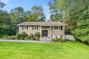 featured image of 7 Nightingale Rd