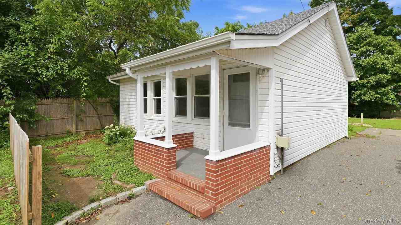 455 Moriches Rd - Photo 2 of 23