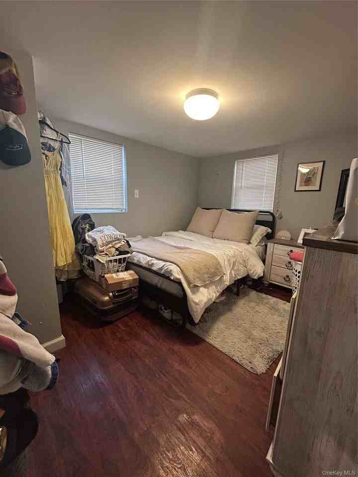 70 Oswego Ave - Photo 3 of 7
