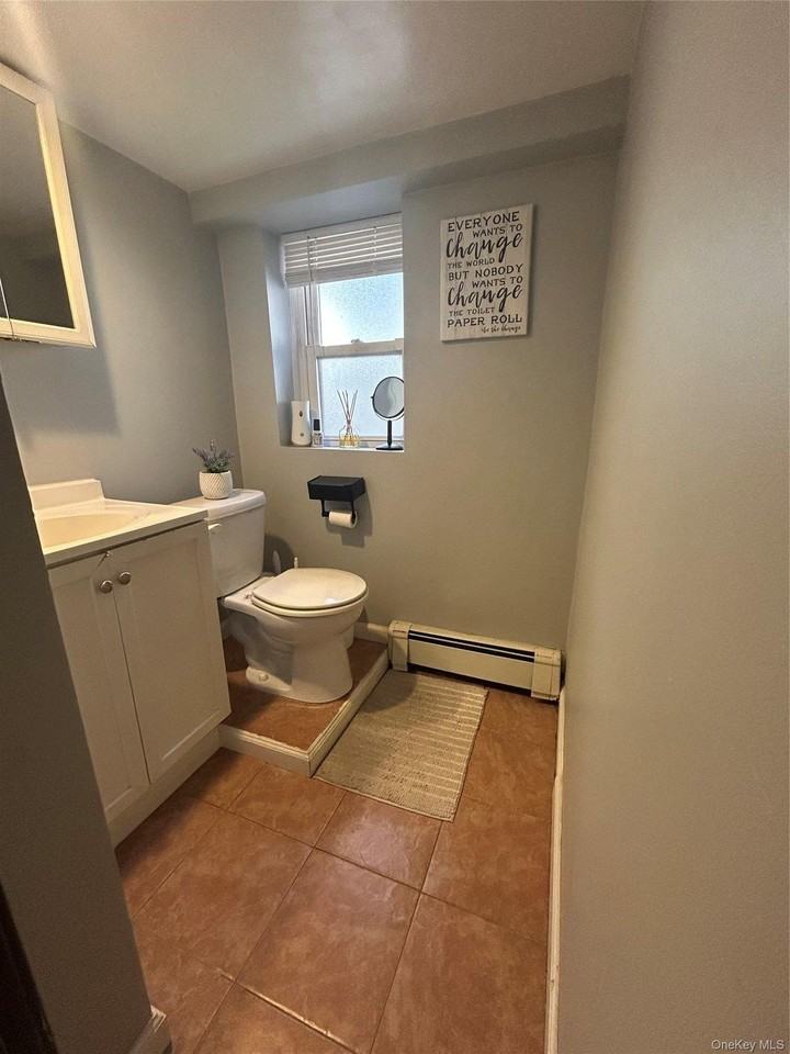 70 Oswego Ave - Photo 5 of 7