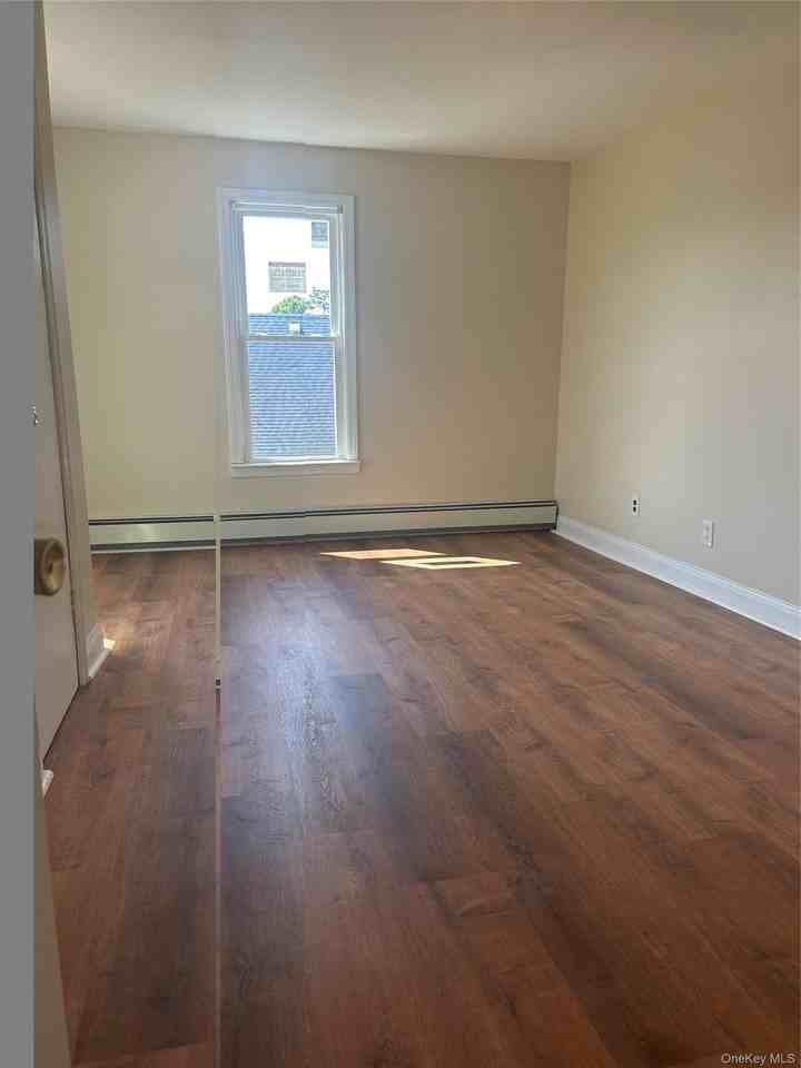 155 Dartmouth St #2 - Photo 6 of 10