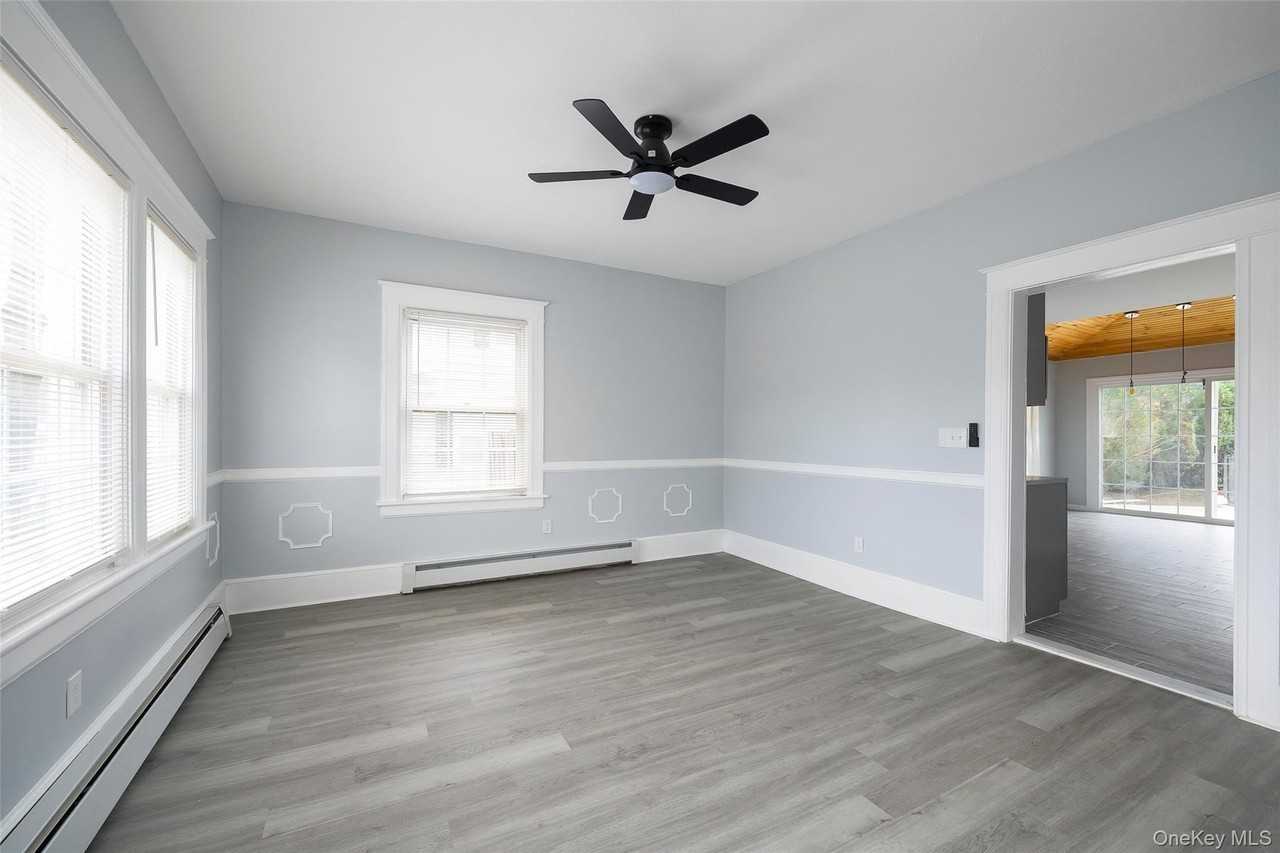 67 S Grand Ave - Photo 7 of 26