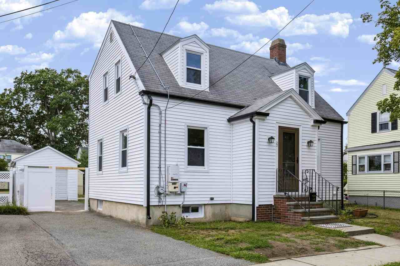 22 Ruggles St - Photo 2 of 33