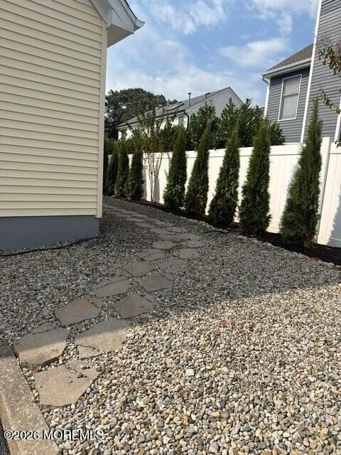 1609 Beaver Dam Rd - Photo 6 of 10