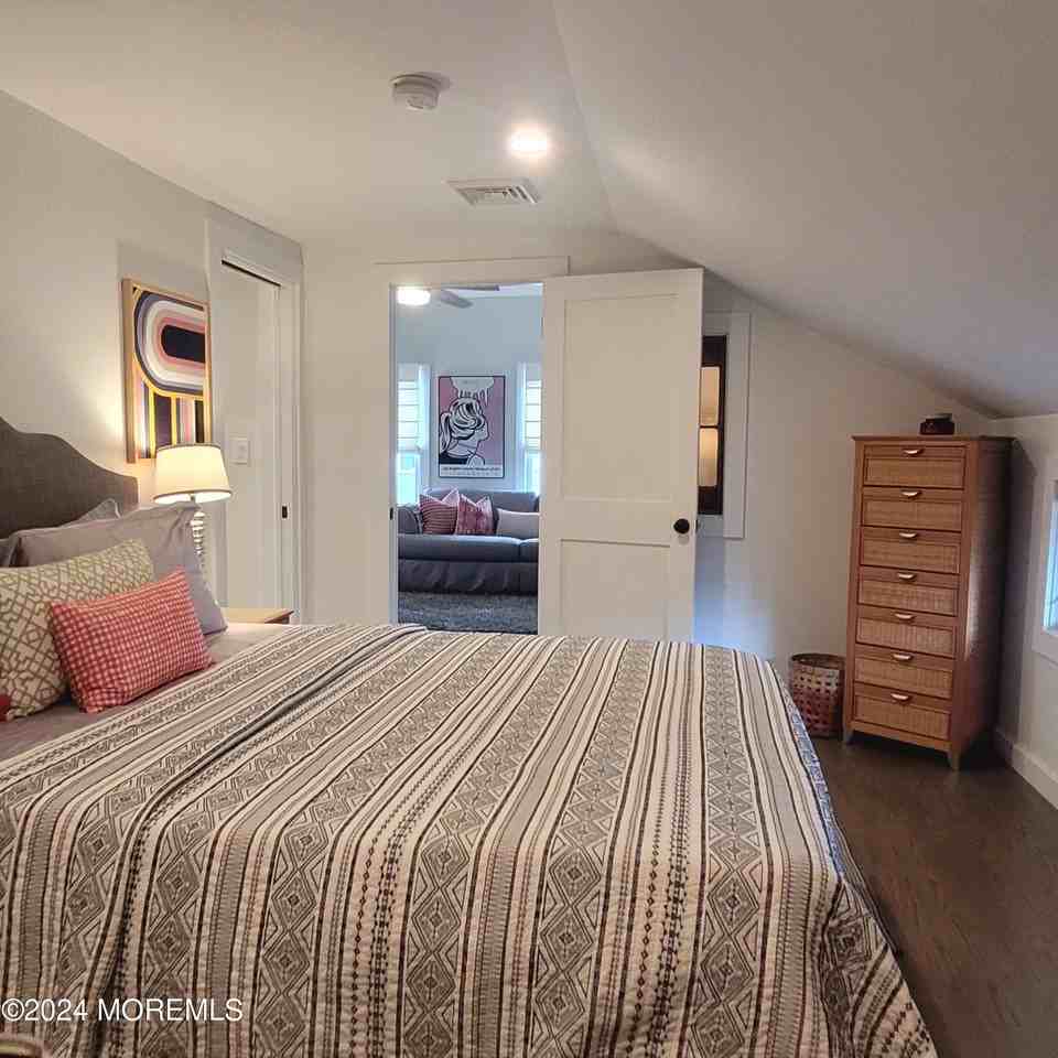 1 Sunset Dr #2 - Photo 6 of 14