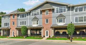 featured image of 45 Beers St #8A