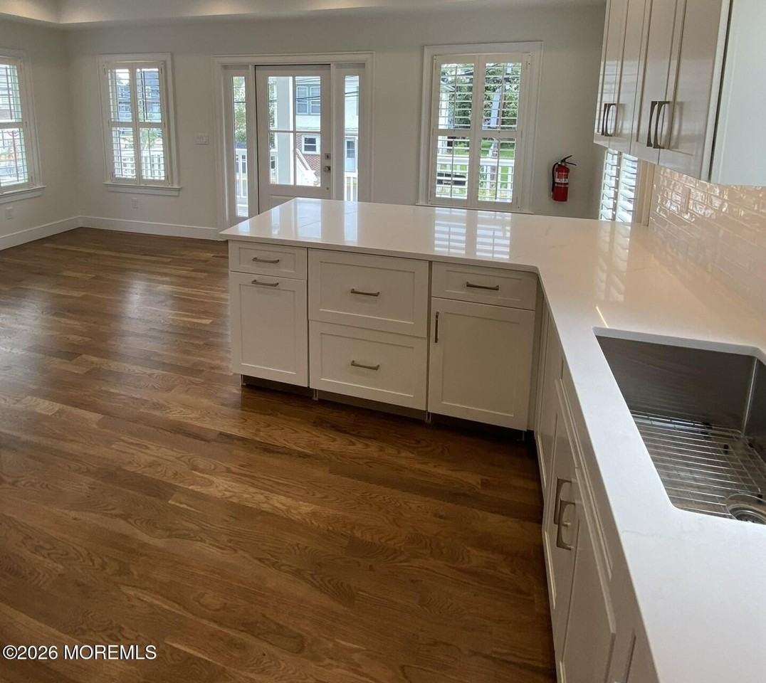 66A Miller St - Photo 3 of 16