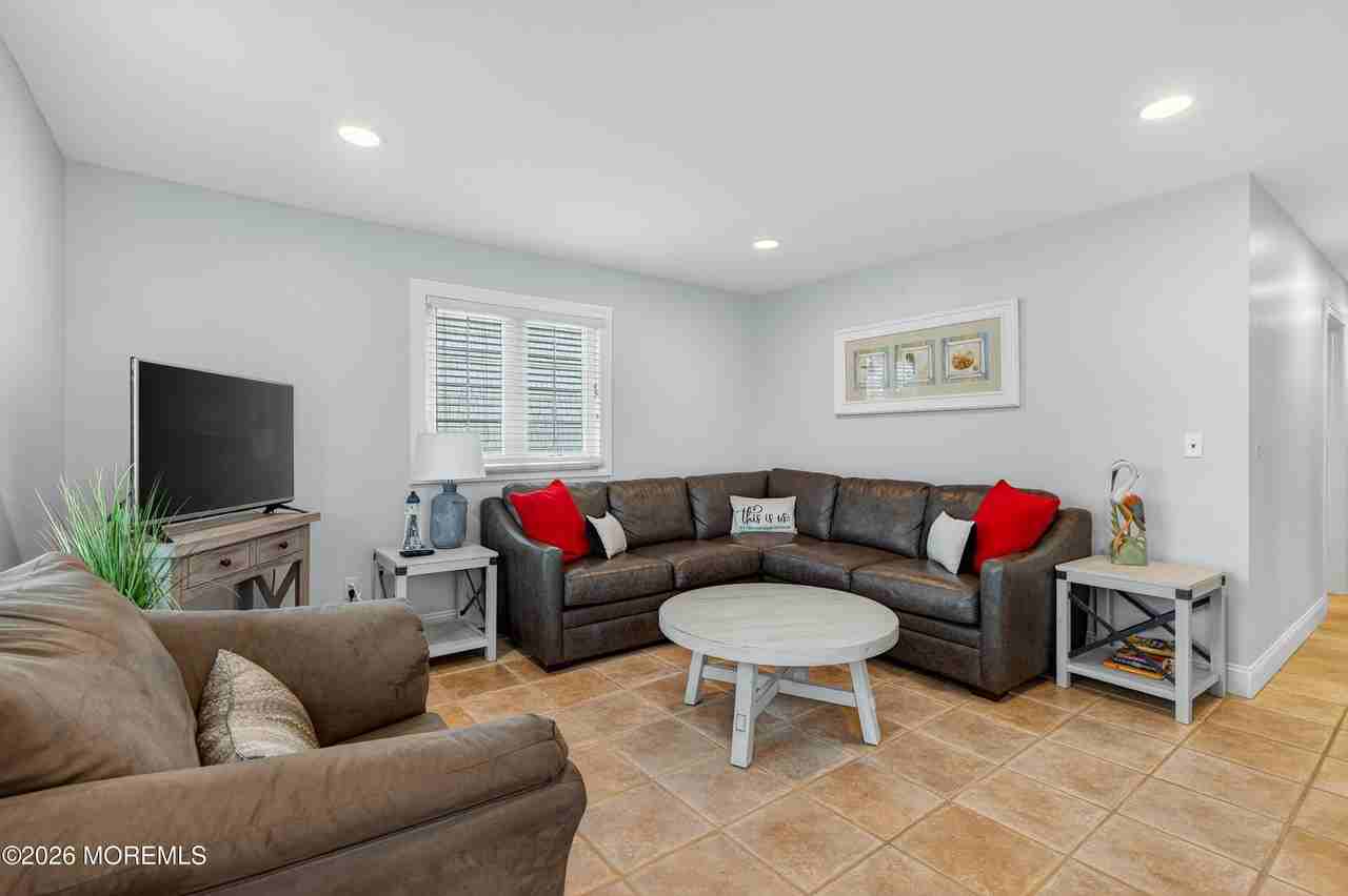 19A Haddonfield Ave - Photo 5 of 20