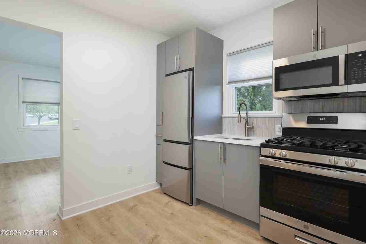 62 Ocean Blvd #1 - Photo 5 of 22