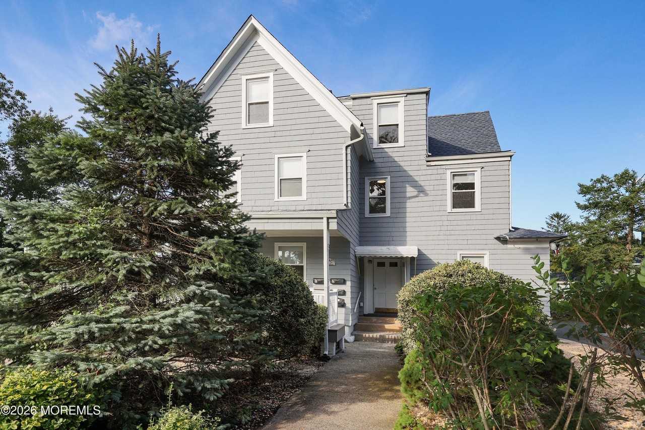 62 Ocean Blvd #3
