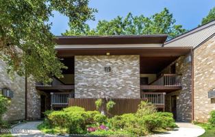 featured image of 119 Amberly Dr #H