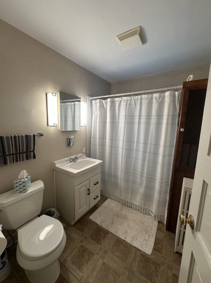 667 Homewood Ave #2 - Photo 4 of 8