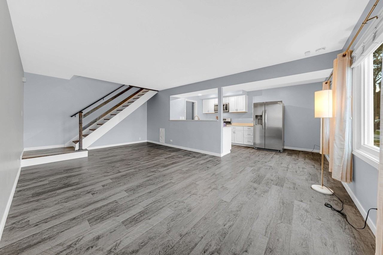 120 Inverrary Ln #120 - Photo 4 of 18
