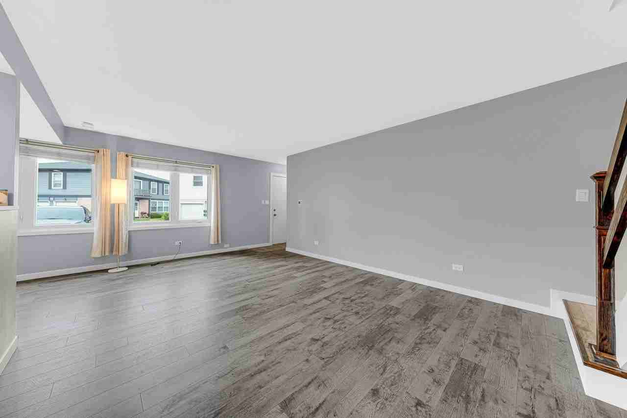 120 Inverrary Ln #120 - Photo 5 of 18