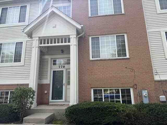 779 Sanborn St - Photo 2 of 34
