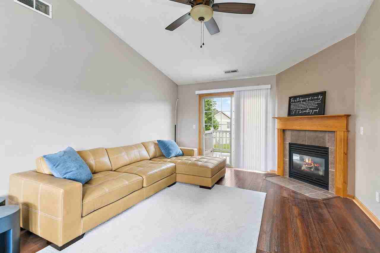 952 Arvle Cir #952 - Photo 5 of 22