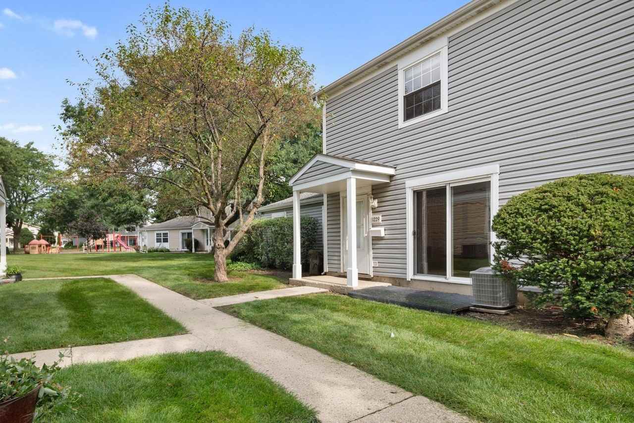 1229 Nova Ct #1229 - Photo 2 of 31