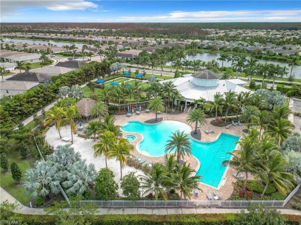 16701 Seasons Coast Dr - Photo 3 of 21