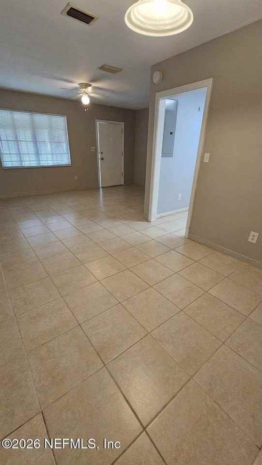 3015 Phyllis St - Photo 5 of 13