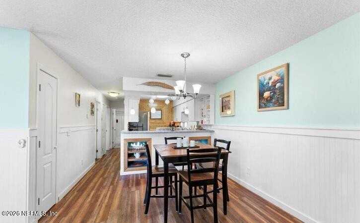 125 Rio Del Mar St #A - Photo 4 of 22