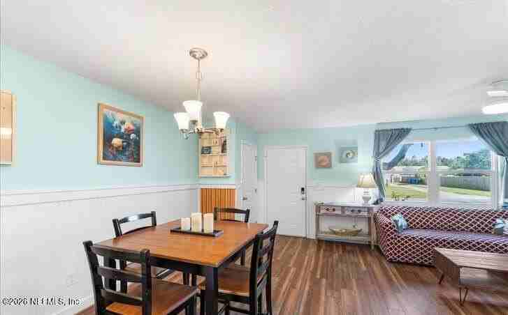 125 Rio Del Mar St #A - Photo 5 of 22