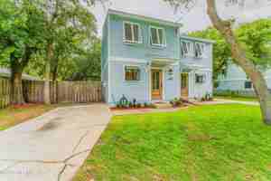 featured image of 796 Main St
