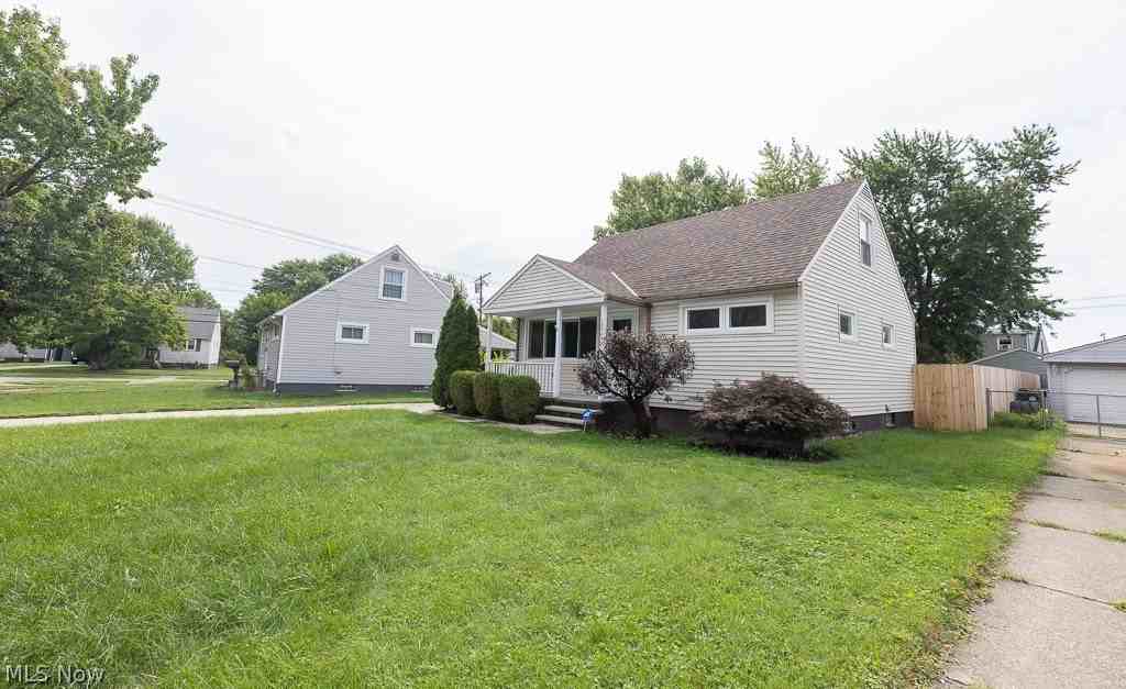 15505 Judy Ct - Photo 2 of 42
