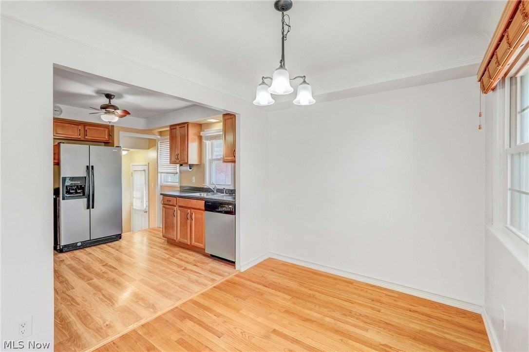 2919 Dale Ave - Photo 4 of 33