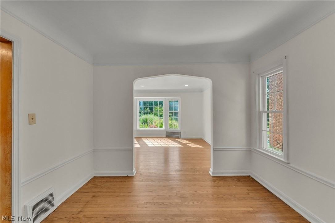 3675 Avalon Rd - Photo 6 of 30