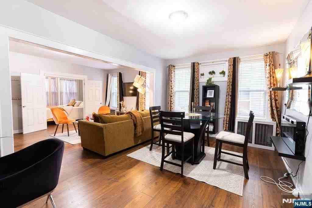 42 Harding Ter #1 - Photo 4 of 13